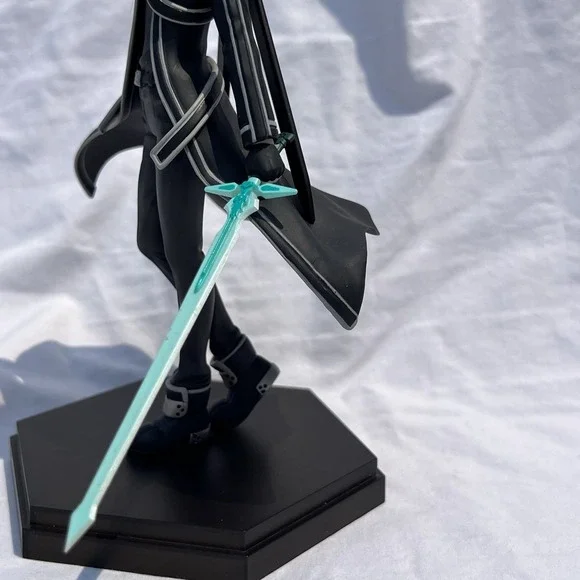 Sword Art Online Kirito Pop Up Parade Figure Anime Collectable Green Crunchyroll - Picture 3 of 16